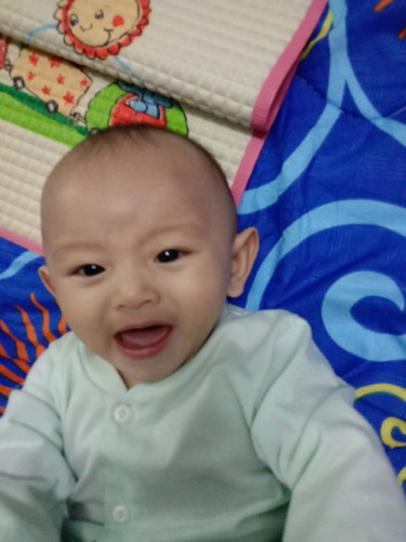 Ank trjatuh dari katil