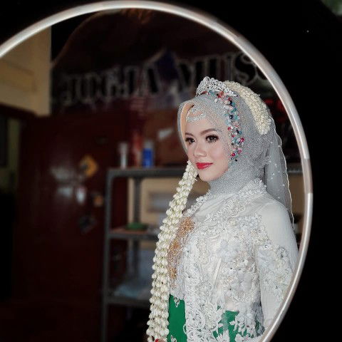 Zaurina Kusumaningrum profile icon