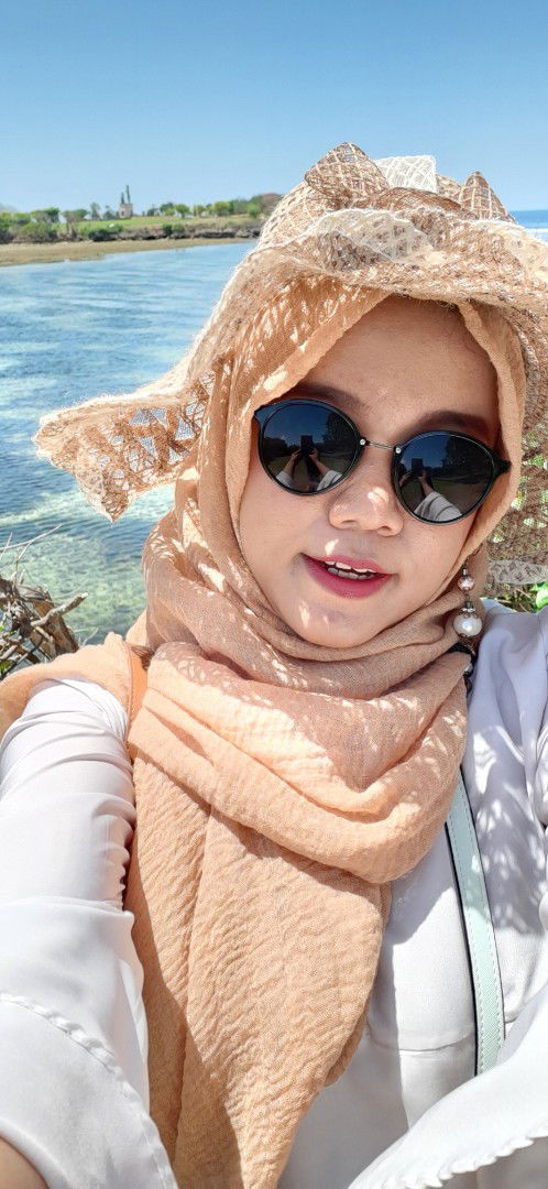 Rita Sugiyanti profile icon