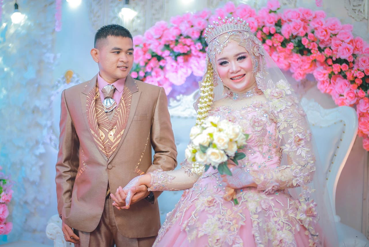 vivi yuli eka dian agustin profile icon