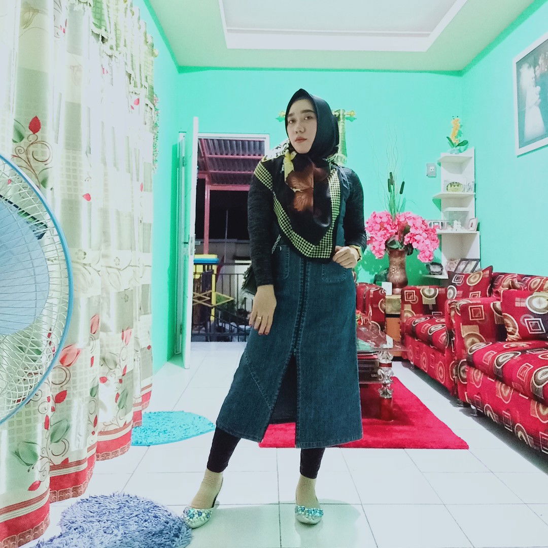 Arini Anggraini Patamani profile icon