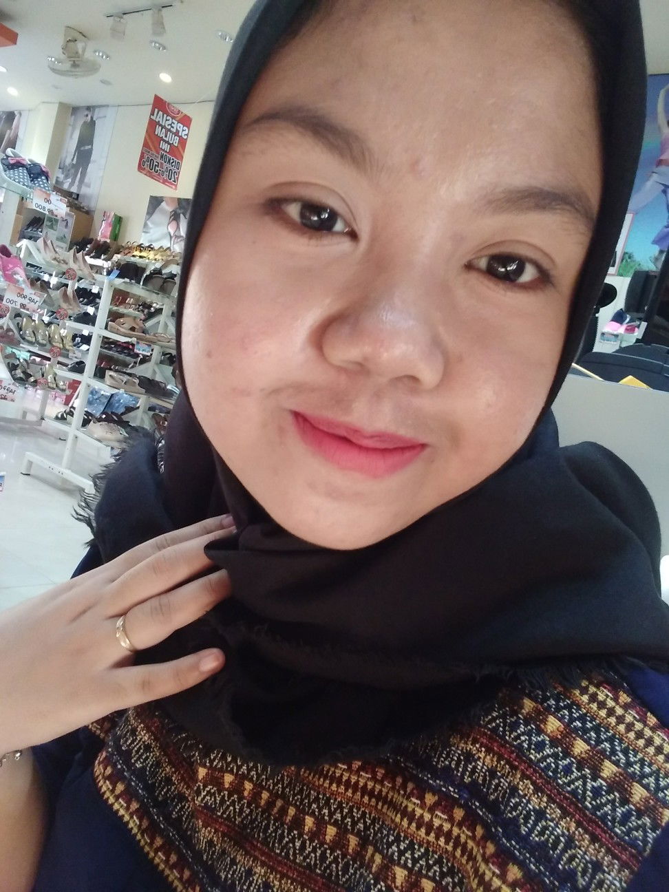 Fajar Riska Oktaviani profile icon