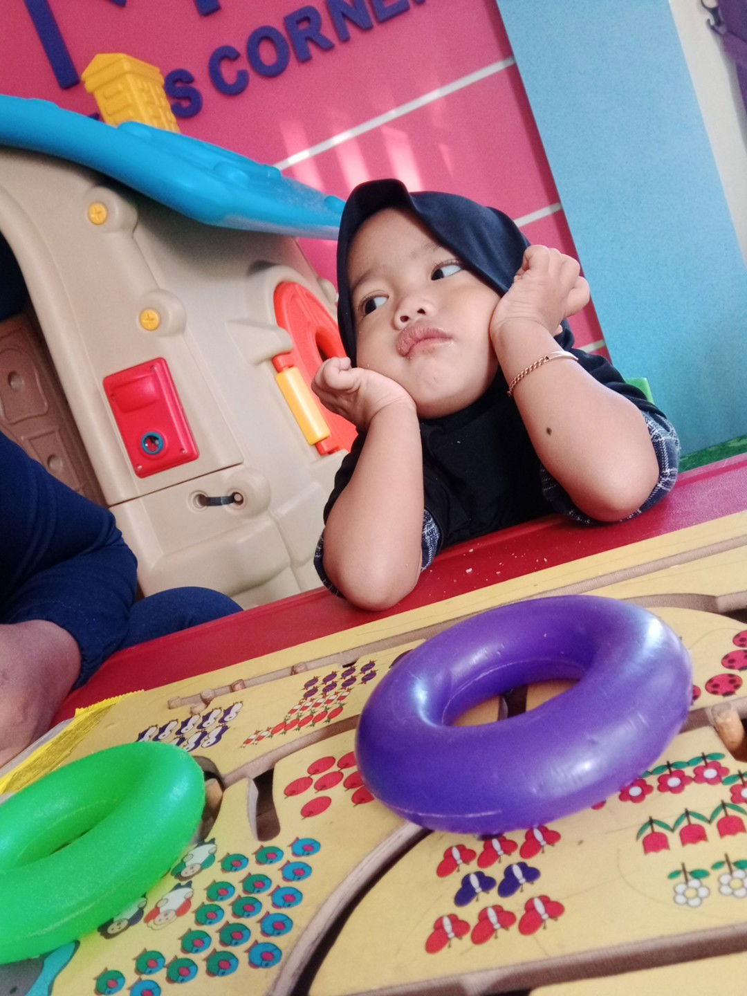 Ayu Nuvie profile icon