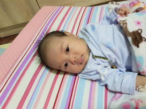ลูกบ้านไหนไม่ยอมนอนกลางคืนบ้างค่ะแม่ๆ