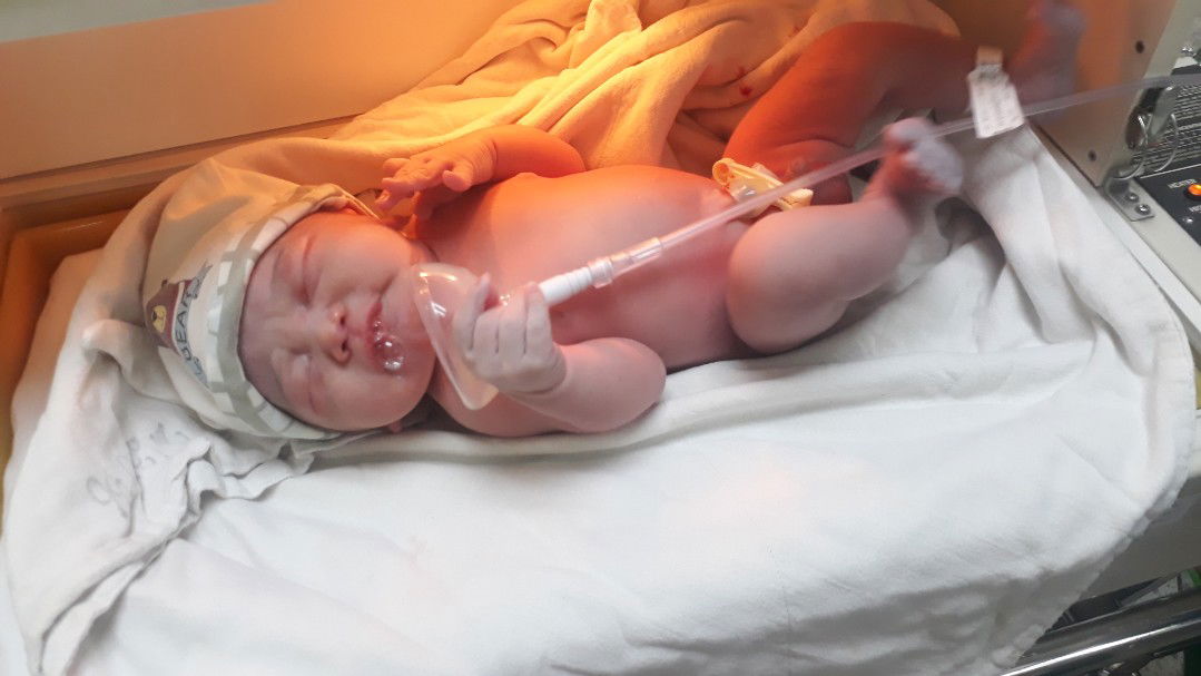 แตกแล้วจ้า 40week