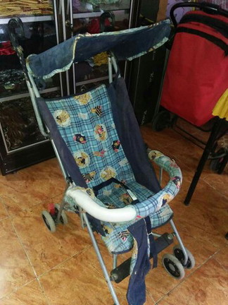 di buang sayang,,lumayan di rehap kan bisa di gunakan lagi...