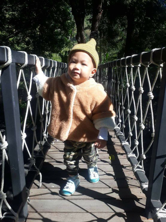 ขอวิธีปิดนมเด็กเต้าล้วน ขวบ5เดือนหน่อยจ้า!!