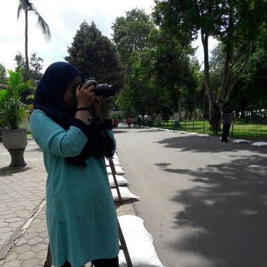 fitriani sarmita profile icon