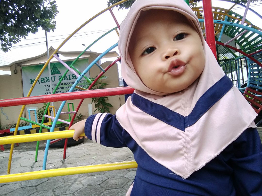 Siti Rokhanah profile icon