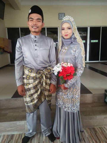 nur azra profile icon