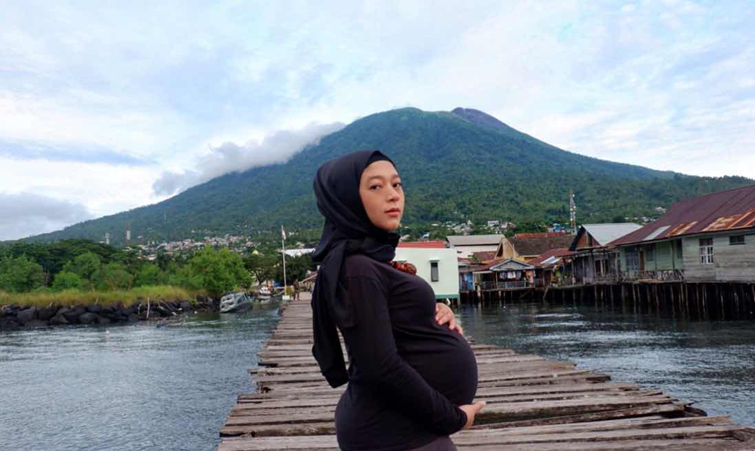 mrs. fiza profile icon