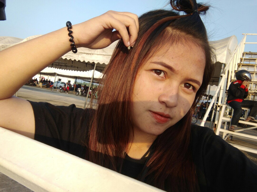 ประภาพร กล้าหาญ profile icon
