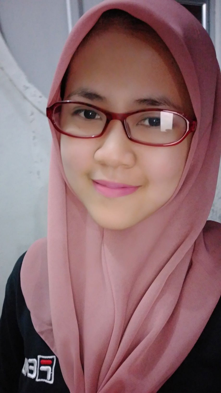 Wine Aries Sandra profile icon