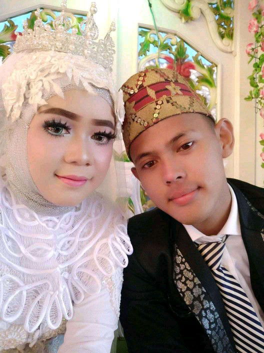 Yuli wulandari profile icon