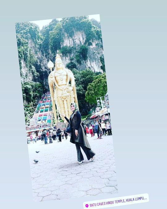 Sri Wahyuni profile icon