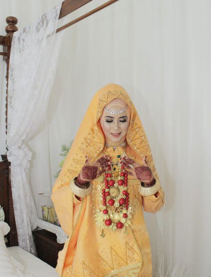 Yuni Putri Artanti profile icon