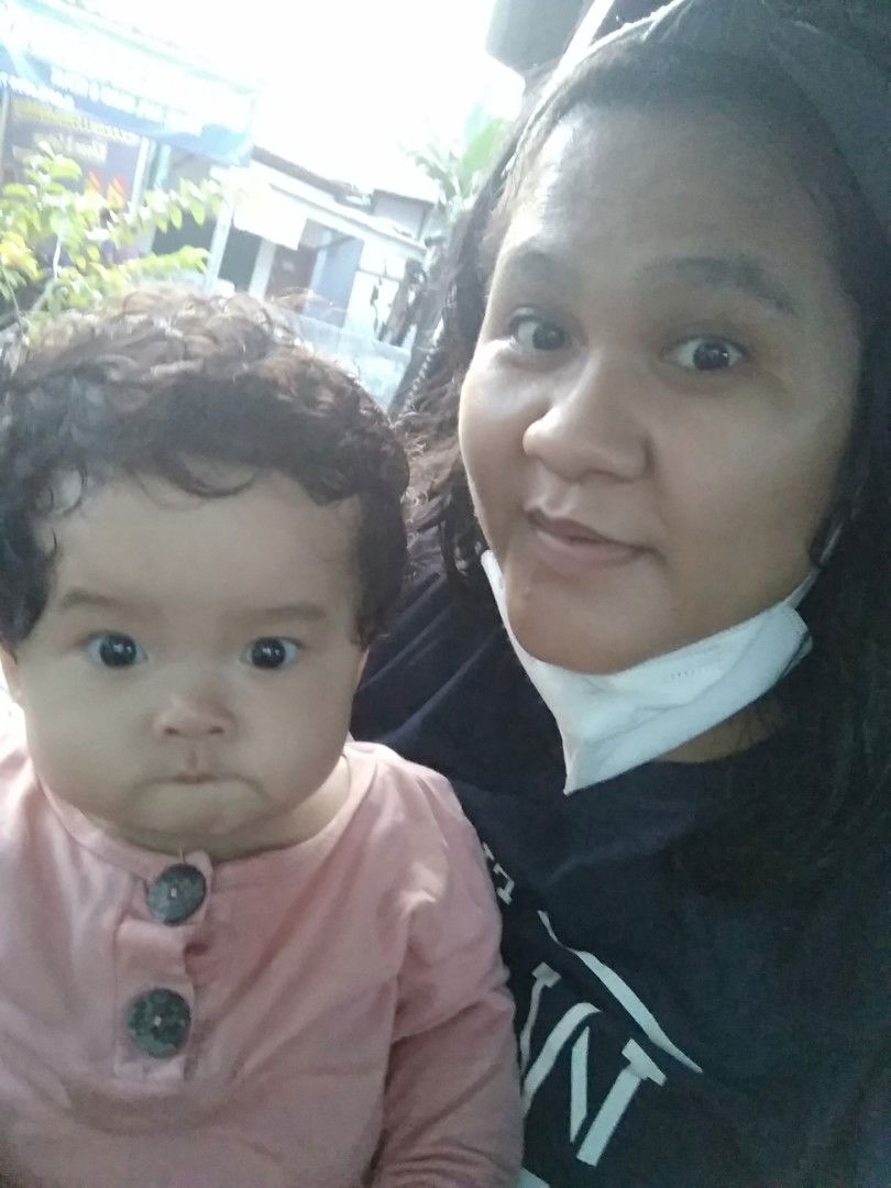 Monyta Lusiana S profile icon