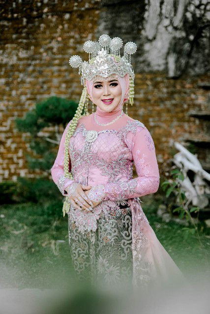 Tiwi Sarra profile icon