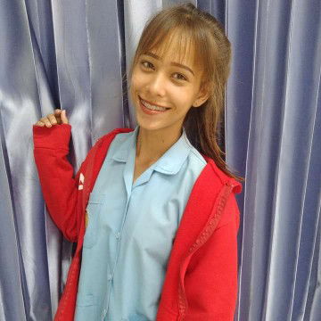 จูลี่ จูลี่ profile icon