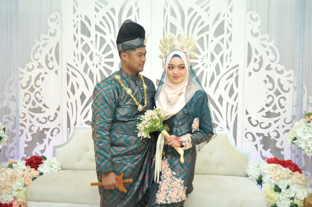 Nur Syahira profile icon