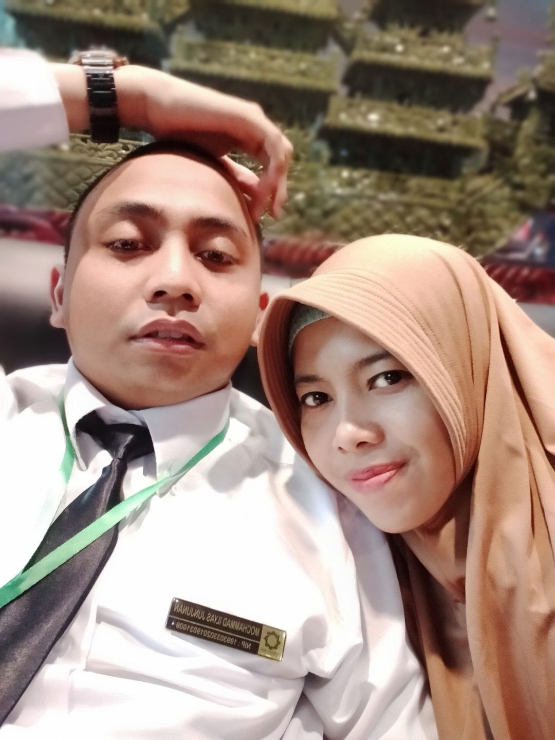 rizkisetya nofitasari profile icon