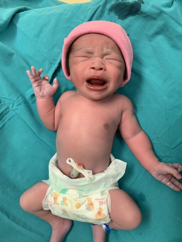 ใครเล่าจะรู้ว่าแม่ตัวเล็ก จะคลอดลูกได้ 3,540 g