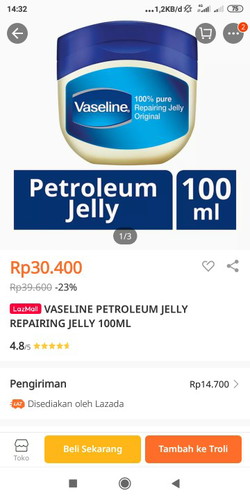 memakai produk