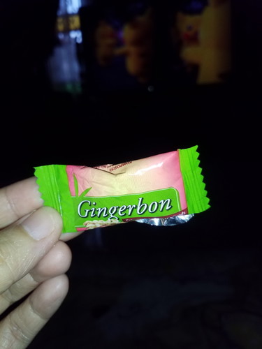 anak doyan permen jahe