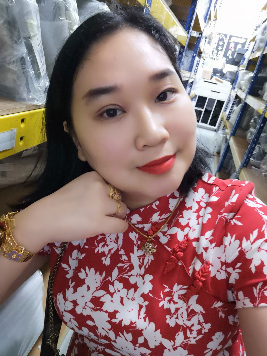 yvonne wong profile icon