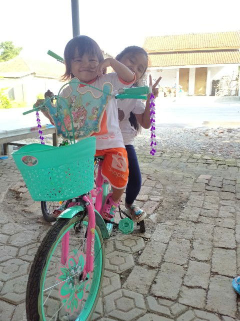 Murni Murni profile icon