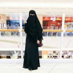 Cikk Mia profile icon