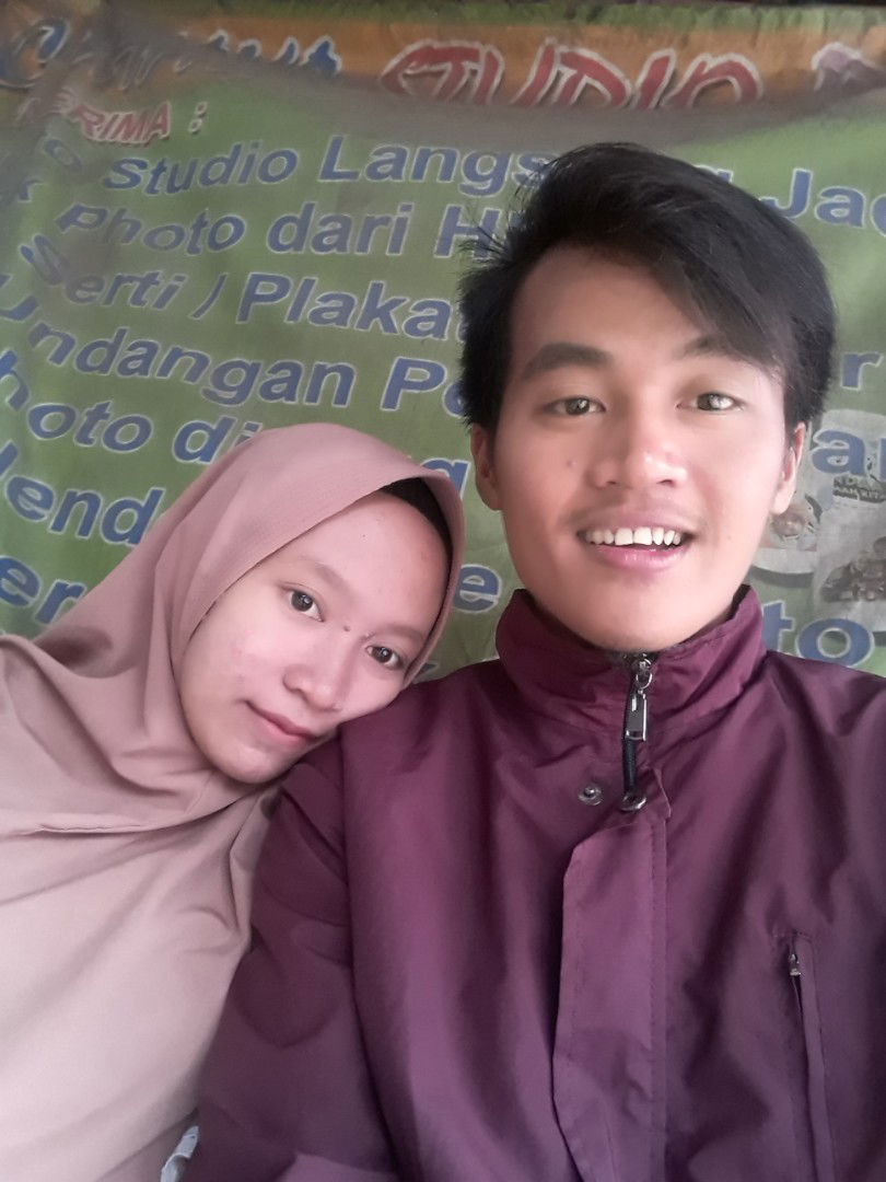 Azkaa Nurul Latífåh profile icon