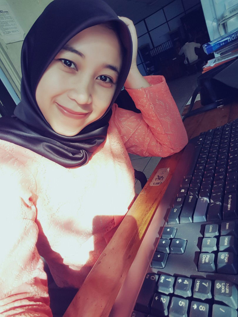 Enny Kusrini profile icon