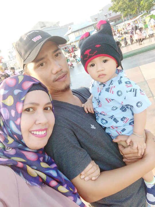 Reni Dianzhar profile icon