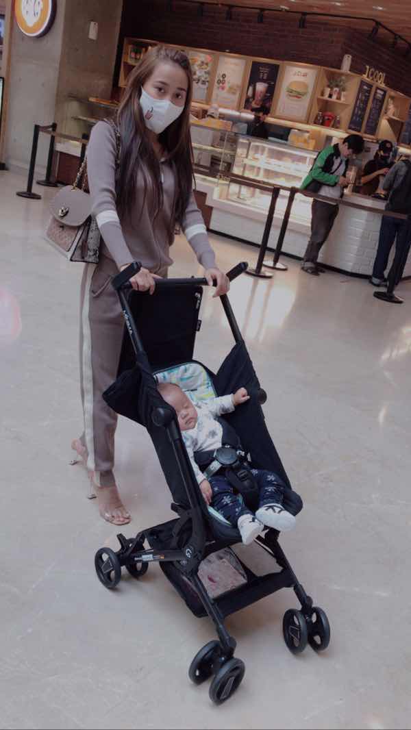 Ariska aprianingsih profile icon