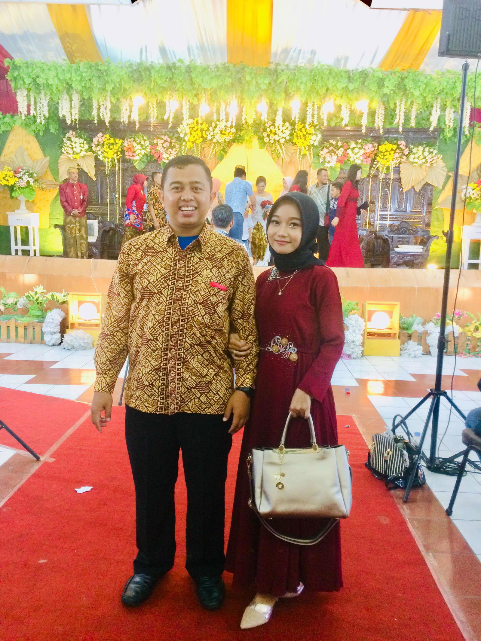 Ulfah hh profile icon