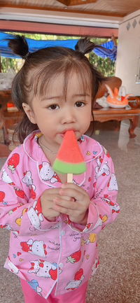 Waranya Fakthong profile icon