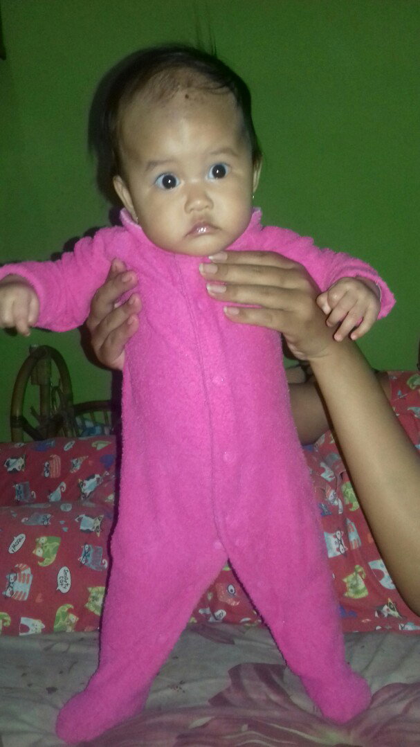 Baby 4 bulan 15 hari