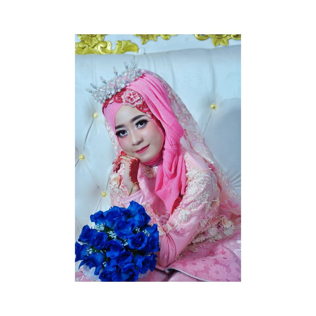 Lisna Dewi profile icon