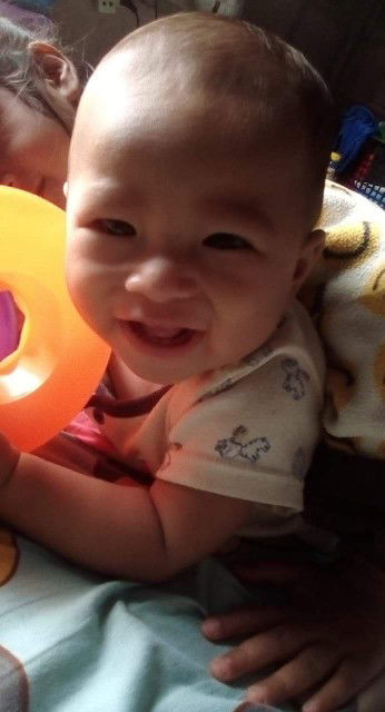 พ่อมอสแม่แก้มลูกไวร์ profile icon