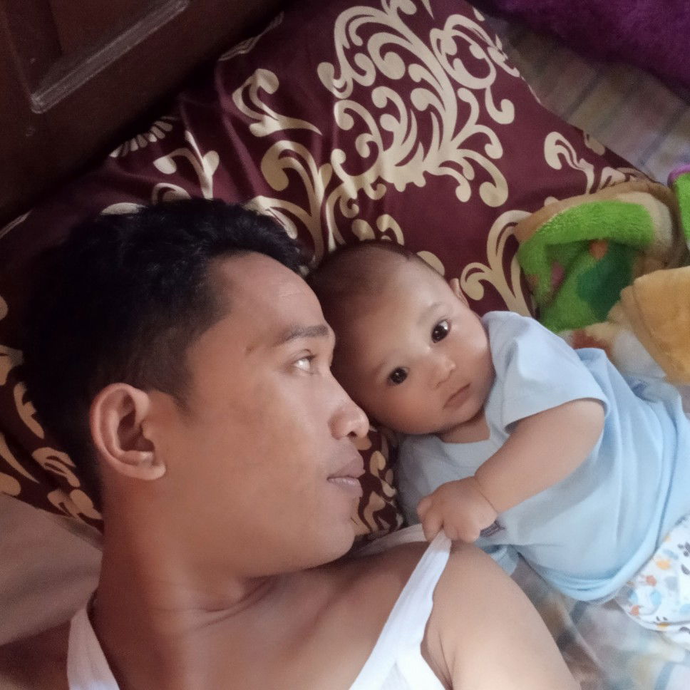 yunia alam sari hakim profile icon