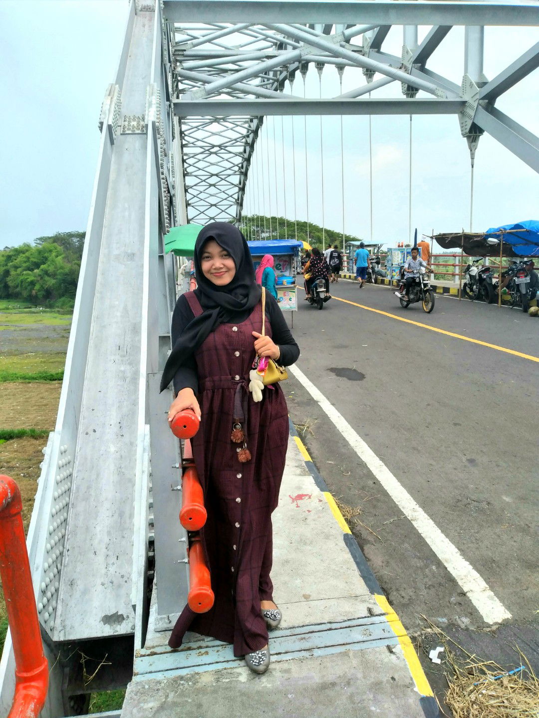 Riska Yuliana profile icon