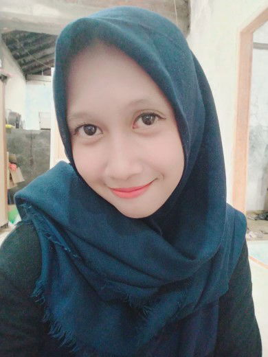 Dewi Cahyaningsih profile icon