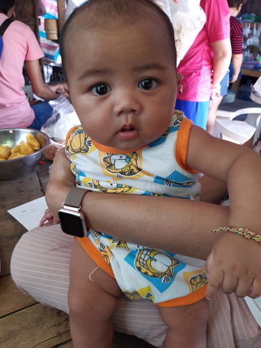 น้องห้าเดือน  ร้องงอแง ตอนกลางคืน