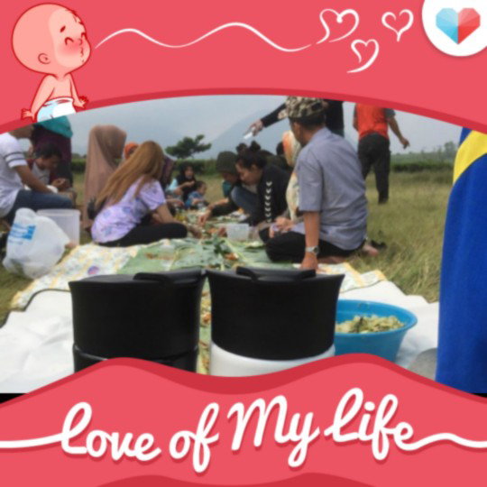 Momen Indahku Bersama Keluarga