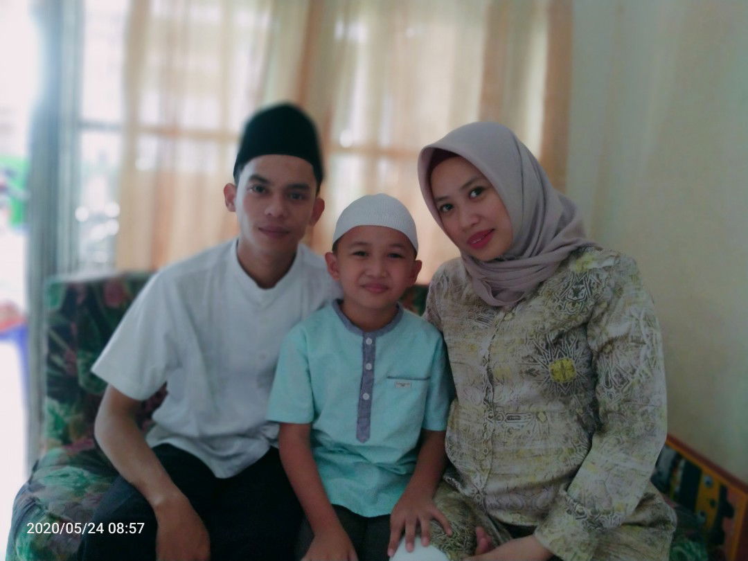 Mega Maulidiani profile icon