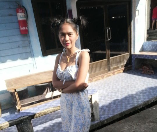 ubonrat41 profile icon