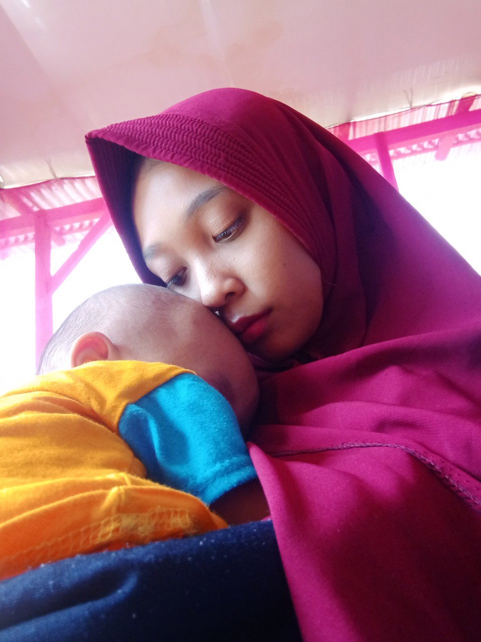 novita sari profile icon