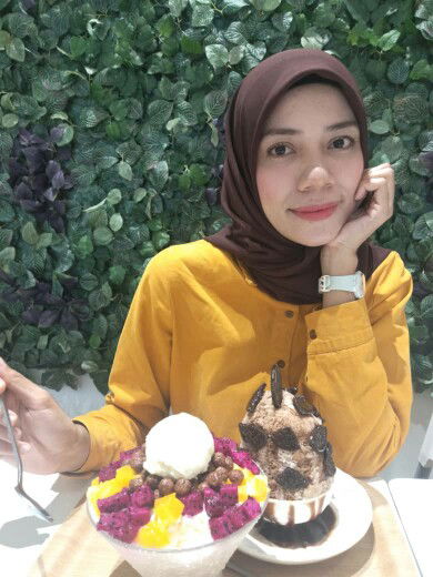 Mss Lyly profile icon