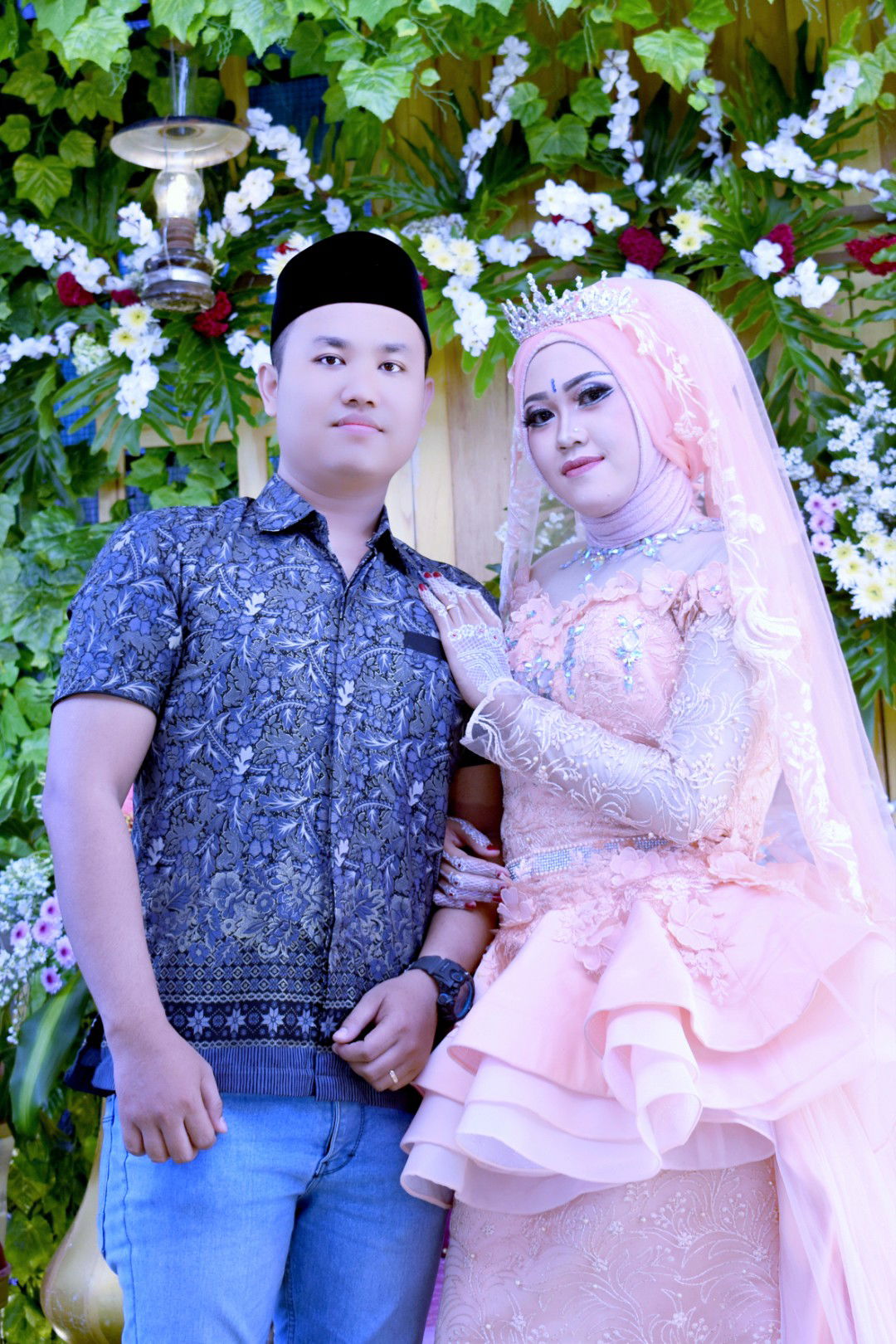 leni nalurisa profile icon